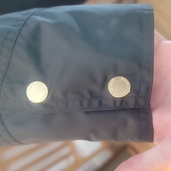 Ellen Tracy navy blue raincoat with hood gold accents size XL zipper and buttons - Picture 5 of 16